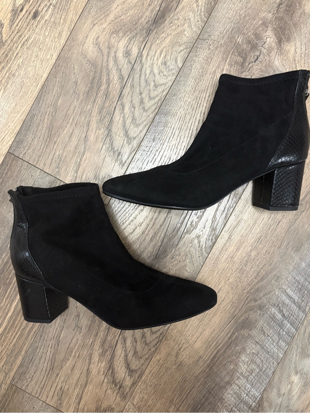Bandolino Black Suede Ankle Boots with Textured Block Heel